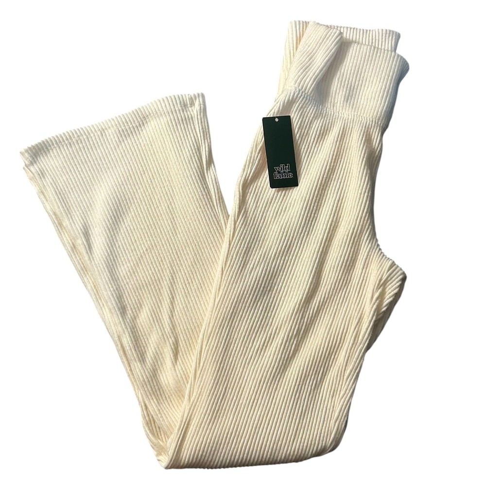 Wild Fable Cream Ribbed Knit Flare Pants High Rise Small NWT Cream M9589L